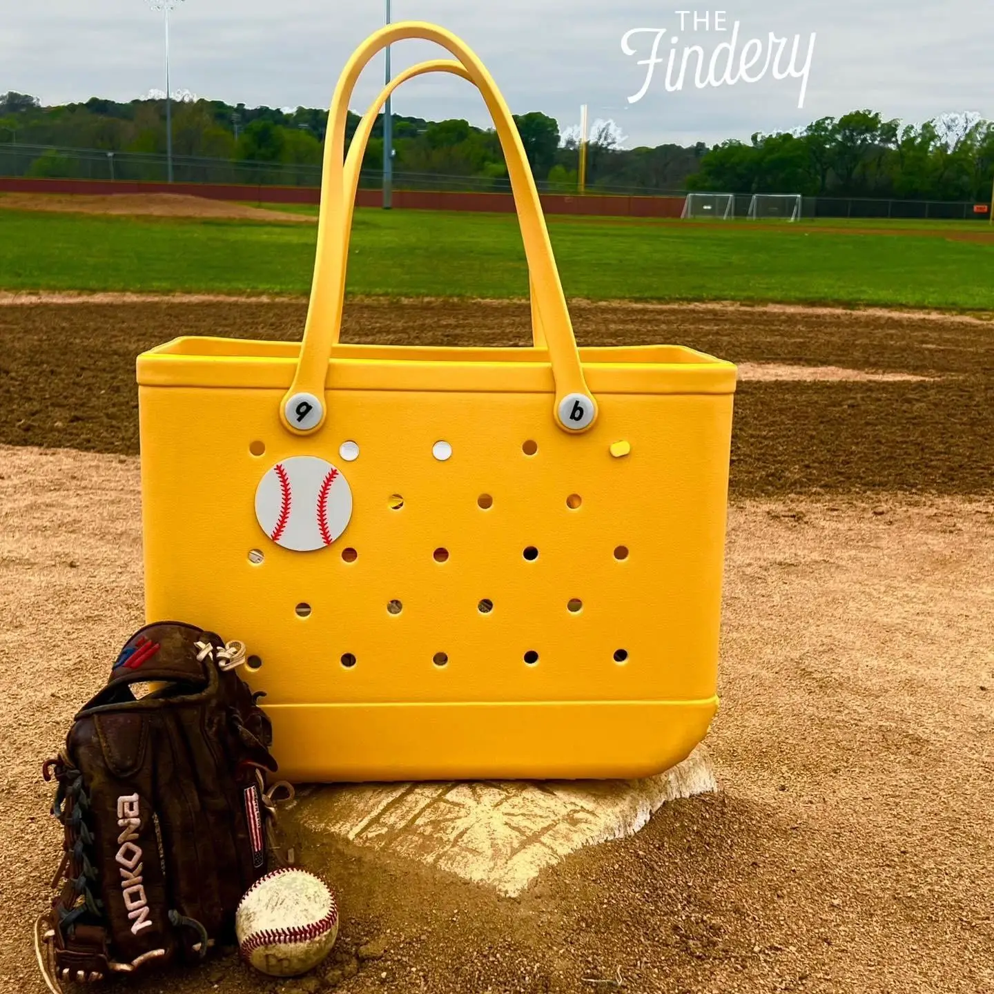 Fashion Italy Classic Style Candy Color EVA Rubber Bag Women Waterproof Silicone Tote Beach Hole