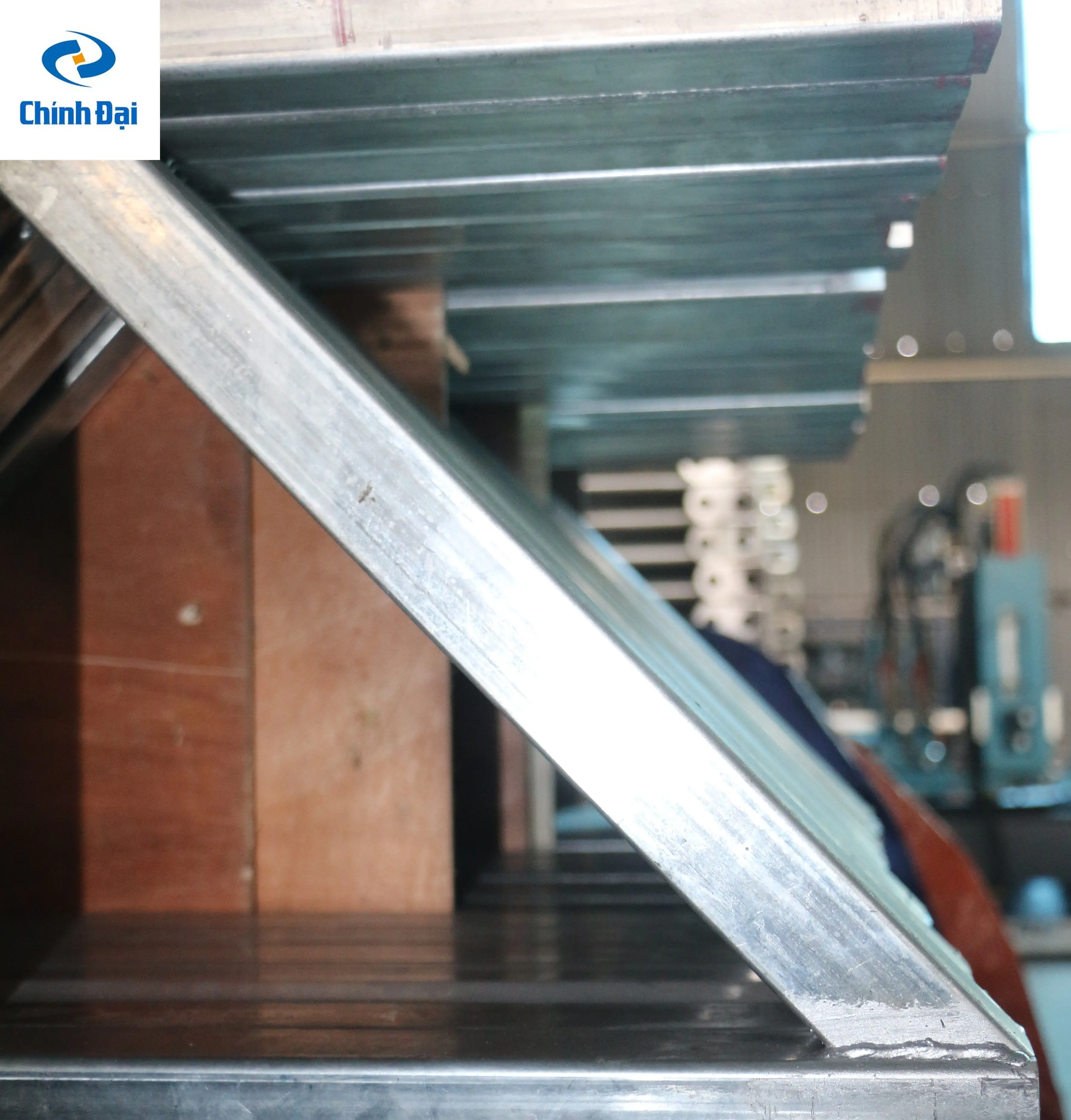 JIS/ASTM Best Price Steel C and Z Purlin