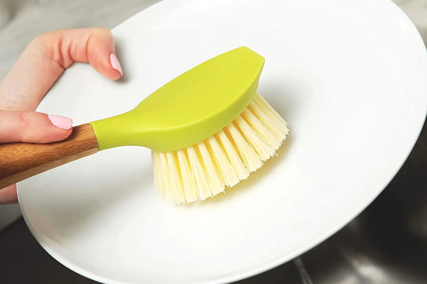 Long Handle Brush Dish Scrubber with Built-In Food Scraper Bamboo Dish Brush Pan Pot Dish Sink Brush