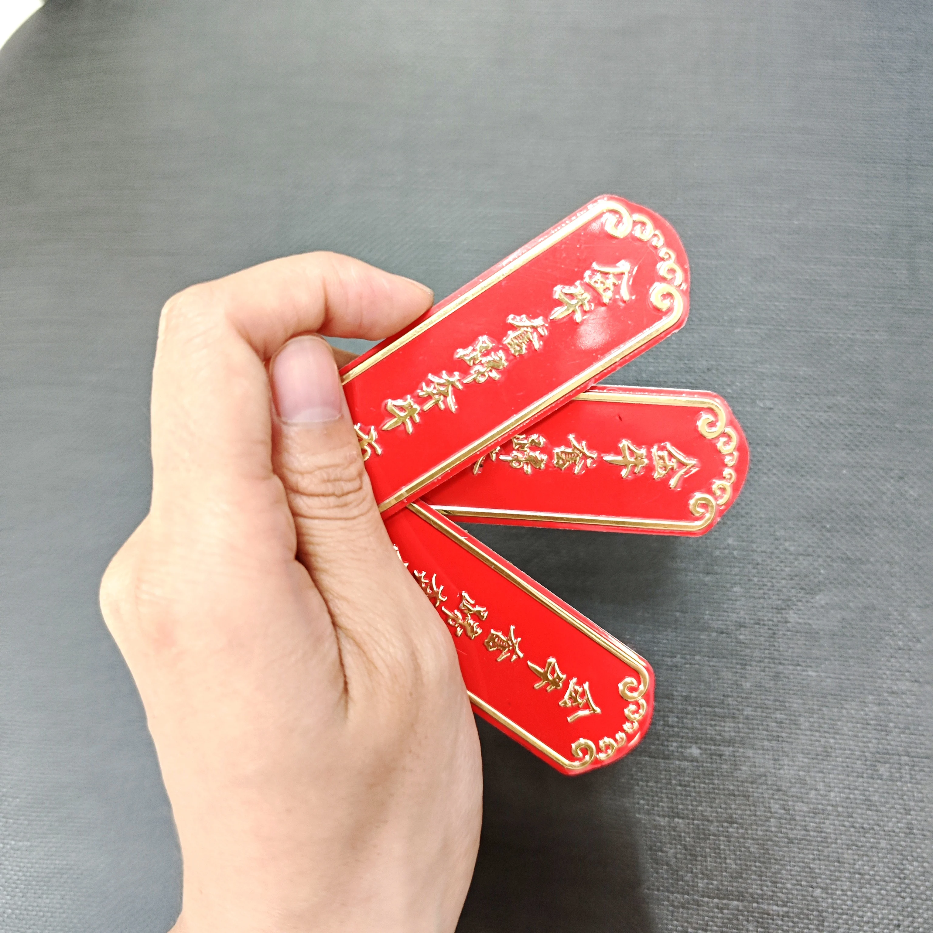 Alloy 3D Logo Emblem Metal Wine Logo Emblem Bbadge Stickers Custom With 3M Sticker For Wines