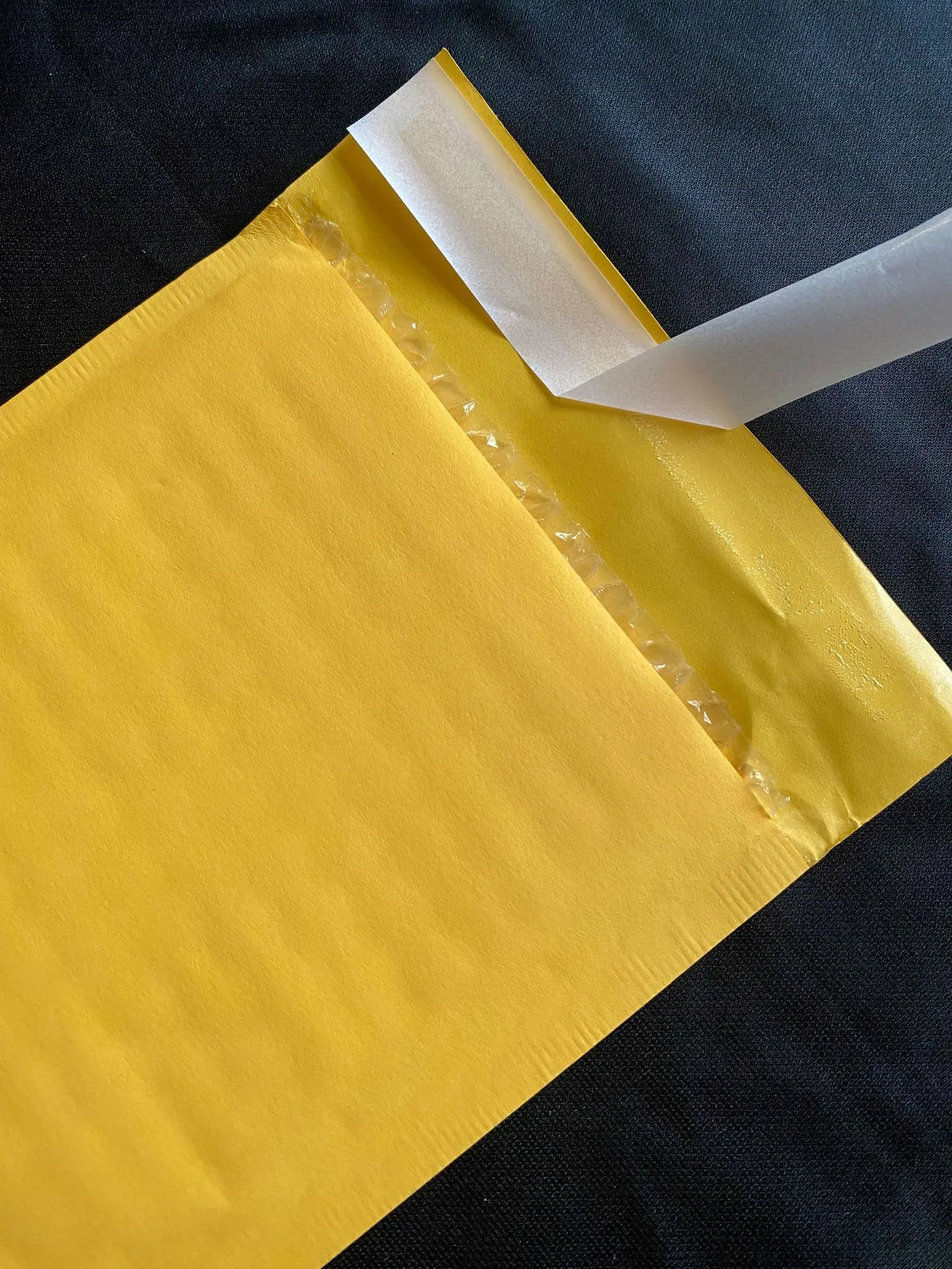 New Wholesale air bubble bag to Ship Goods with Confidence Sustainable And Recycled Biodegradable Bubble Bags(BW1414)