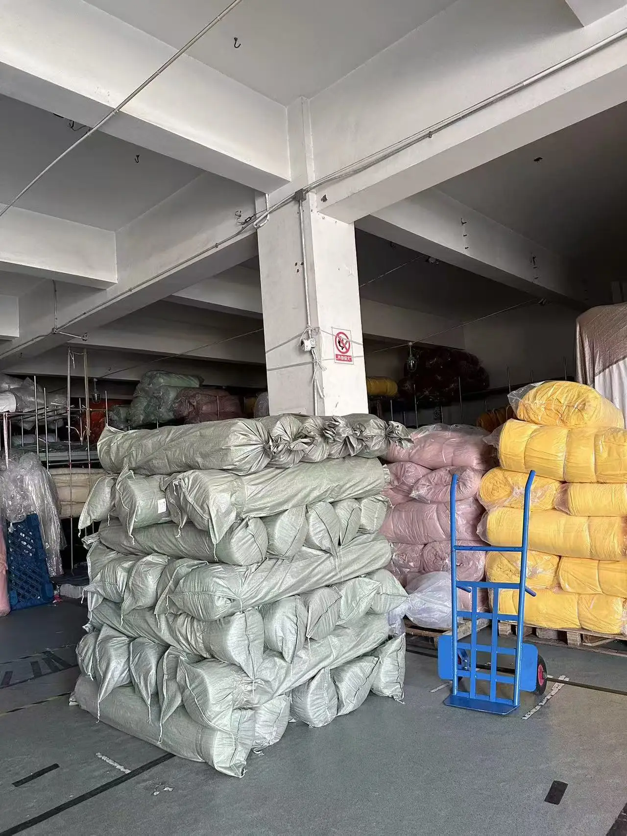 ready goods one roll 100m soft cotton 2 layer strip crinkle gauze muslin fabric for baby dress diapers