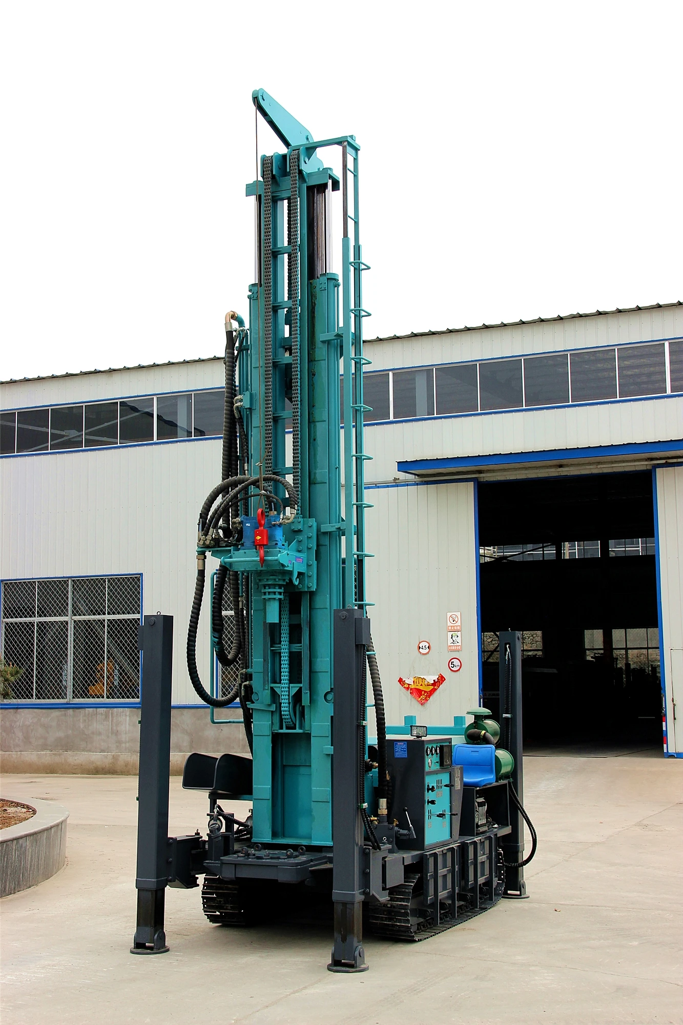 450m Crawler Drilling Water Well Drilling Rig machine for sale in pakistan Mining Rig water well drilling rig price