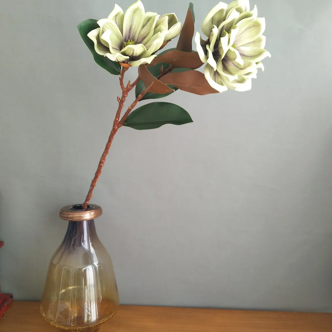 Artificial Flowers Real Touch Magnolia Large Flowers Branch for Office Vase Table Centerpiece Silk Magnolias Stems Faux Magnolia