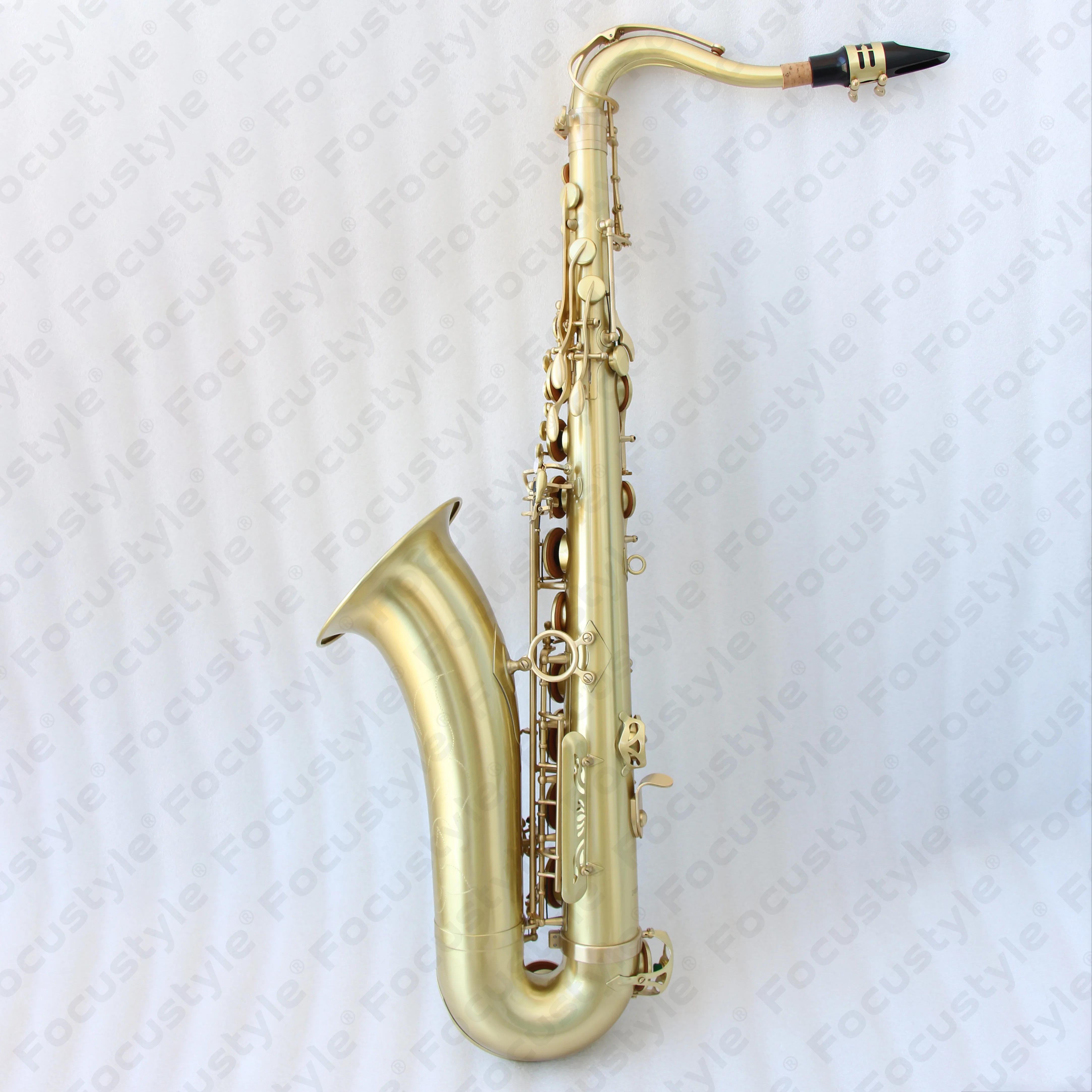 High level tenor sax professional BB tone yellow with tenor saxophone hard case and accessories for sale on china online market