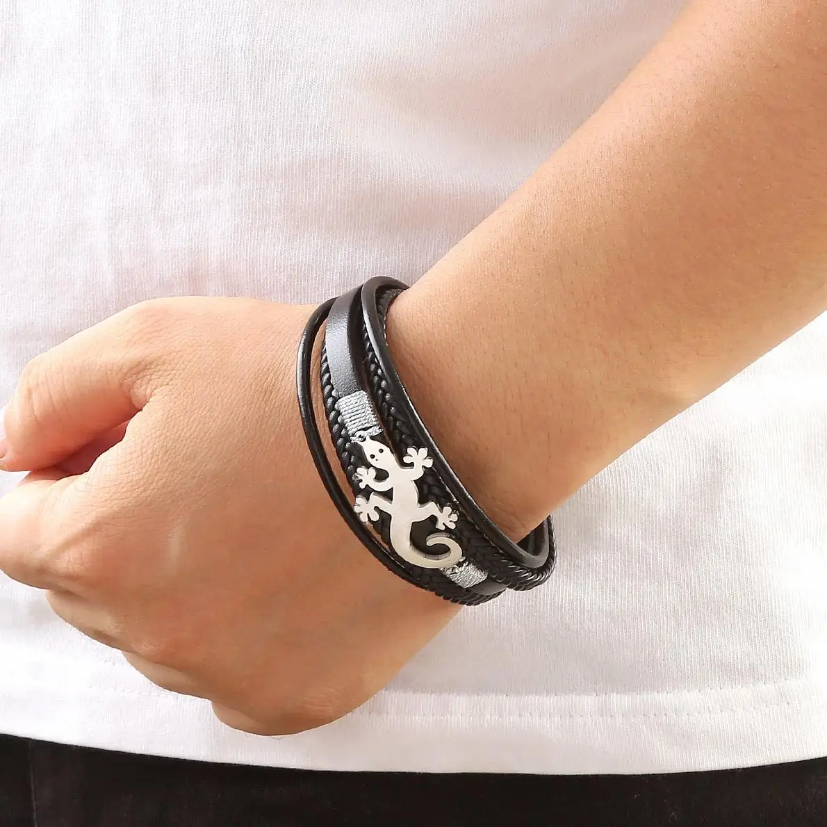 New cross-border European and American lizard leather braided bracelet male stainless steel accessories magnet jewelry female ma