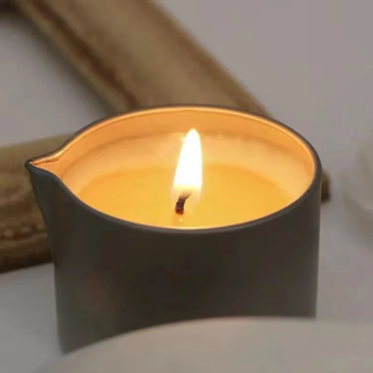 Portable DIY Soy Wax Storage Container Empty Small Candle Tin with Spout