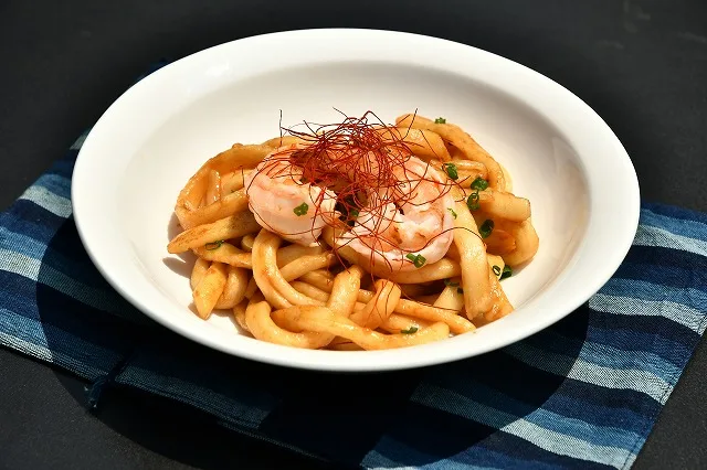 Морепродукты с приправой и маслом морепродуктов со вкусом