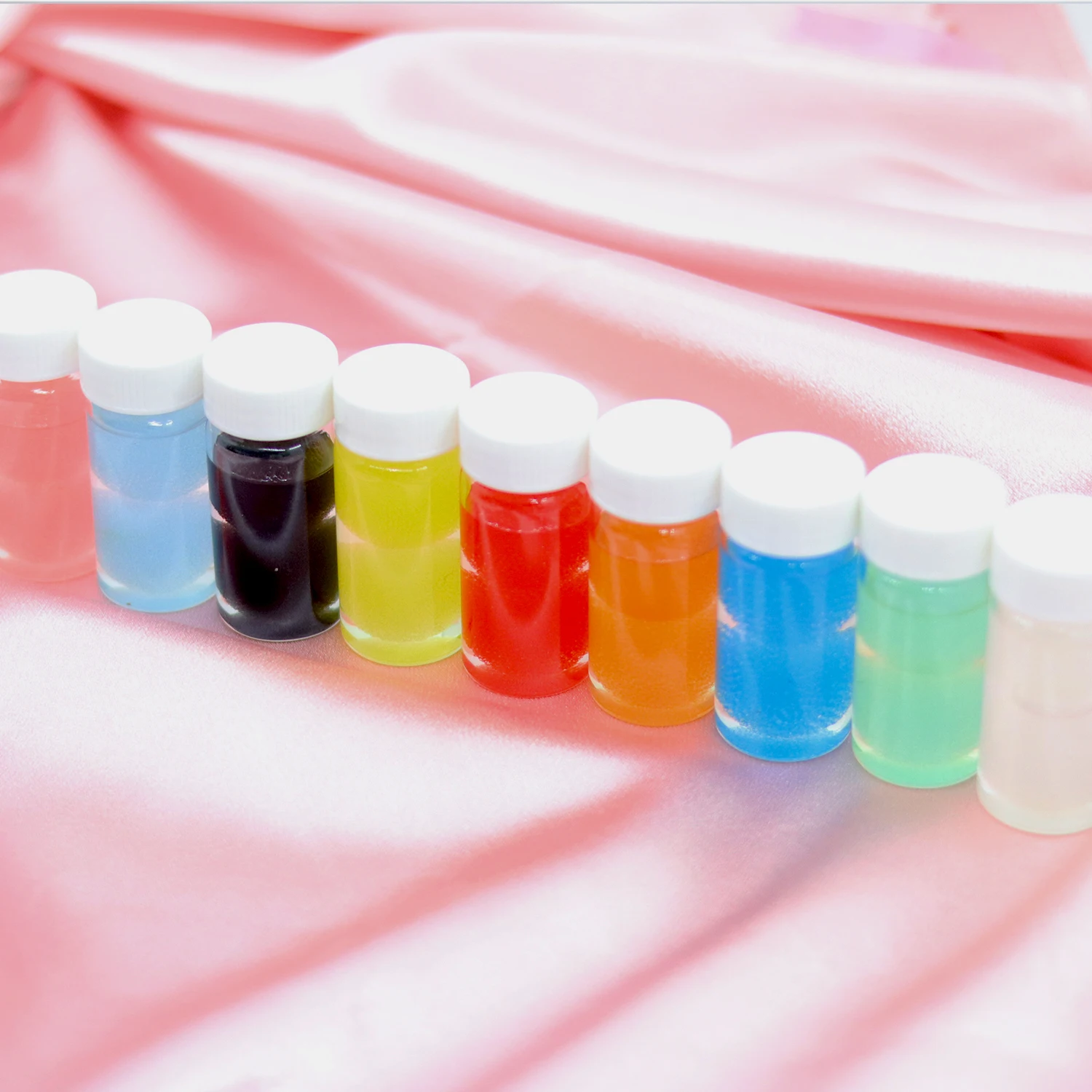 Private Label Eyelash Extension Tweezer Cleanser Tools Liquid Remover Glue Cleaning Sponge Ball Lash Tweezer Cleaner