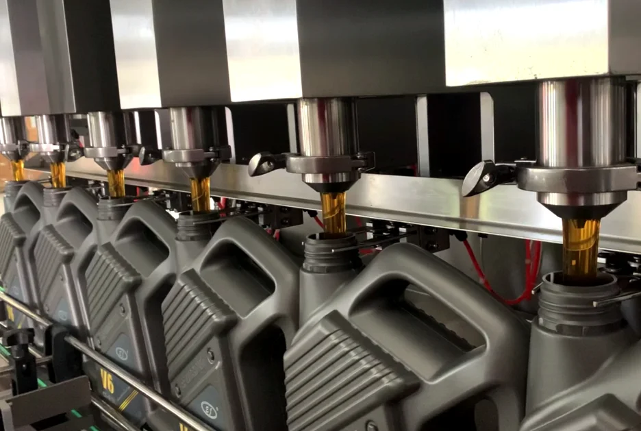 Foshan Manufacturers Sell Efficient And Stable Filling Paint Bucket Filling Machine