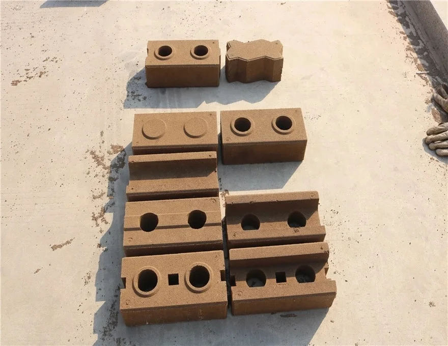 LONTA QMR2-40 simple manual hollow paver mould soil compressed earth mud clay brick block making machine brique for sale