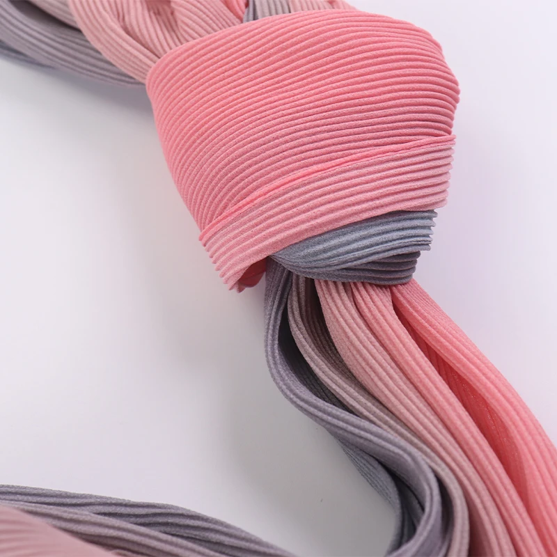 Custom Malaysia Hot Selling Pleated Shawl Premium Mini Ombre Pleated Chiffon Hijab