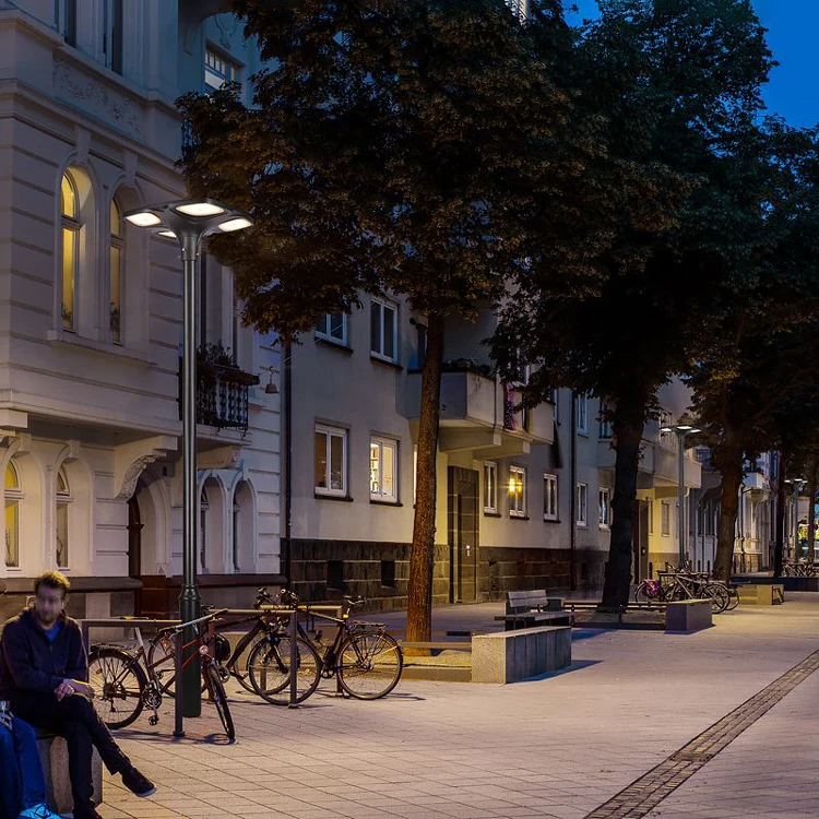 
concrete pole night work solar powered cell street lamp garden 
