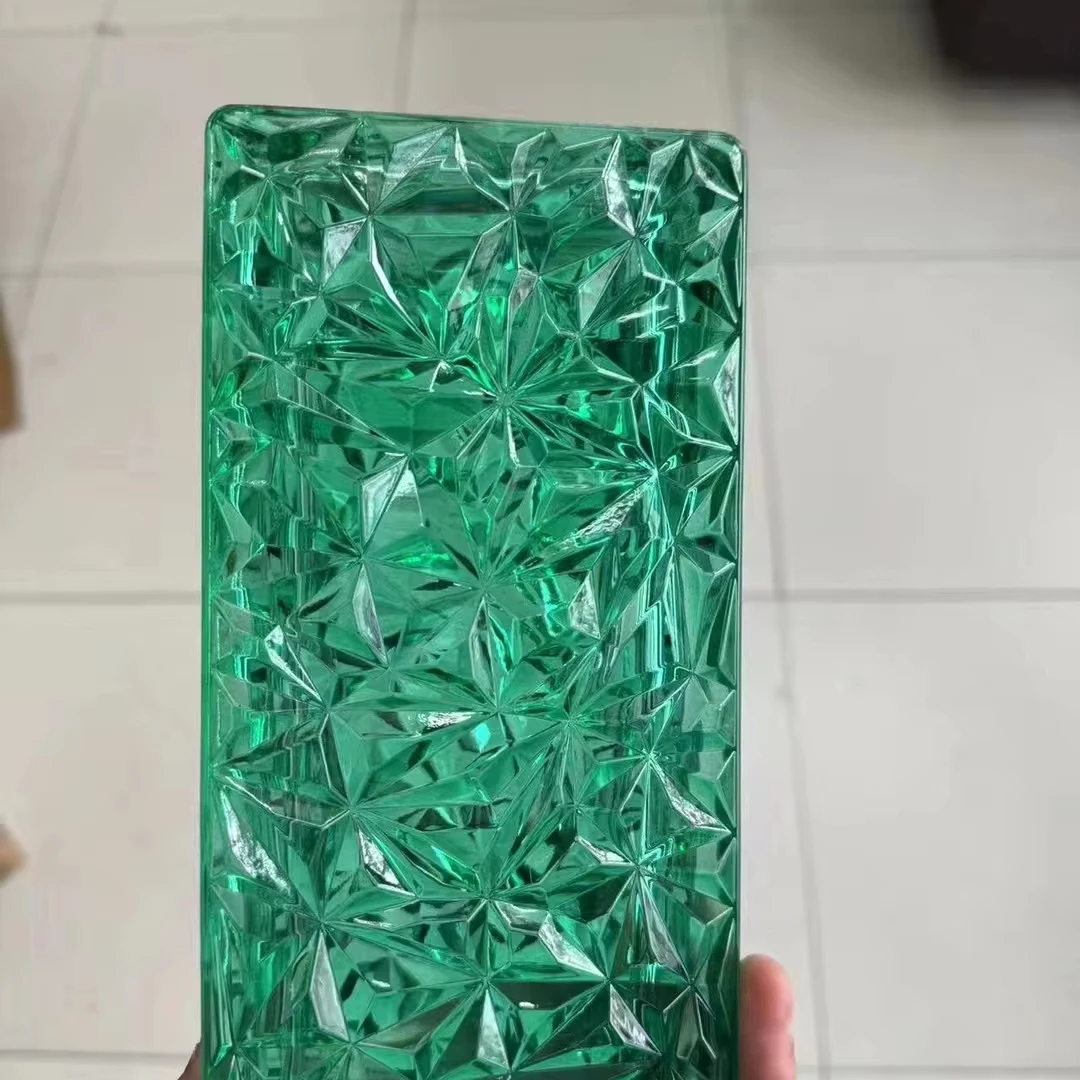 all sorts of different shapes  patterns sizes and colors glass brick for Chinese manufacturer