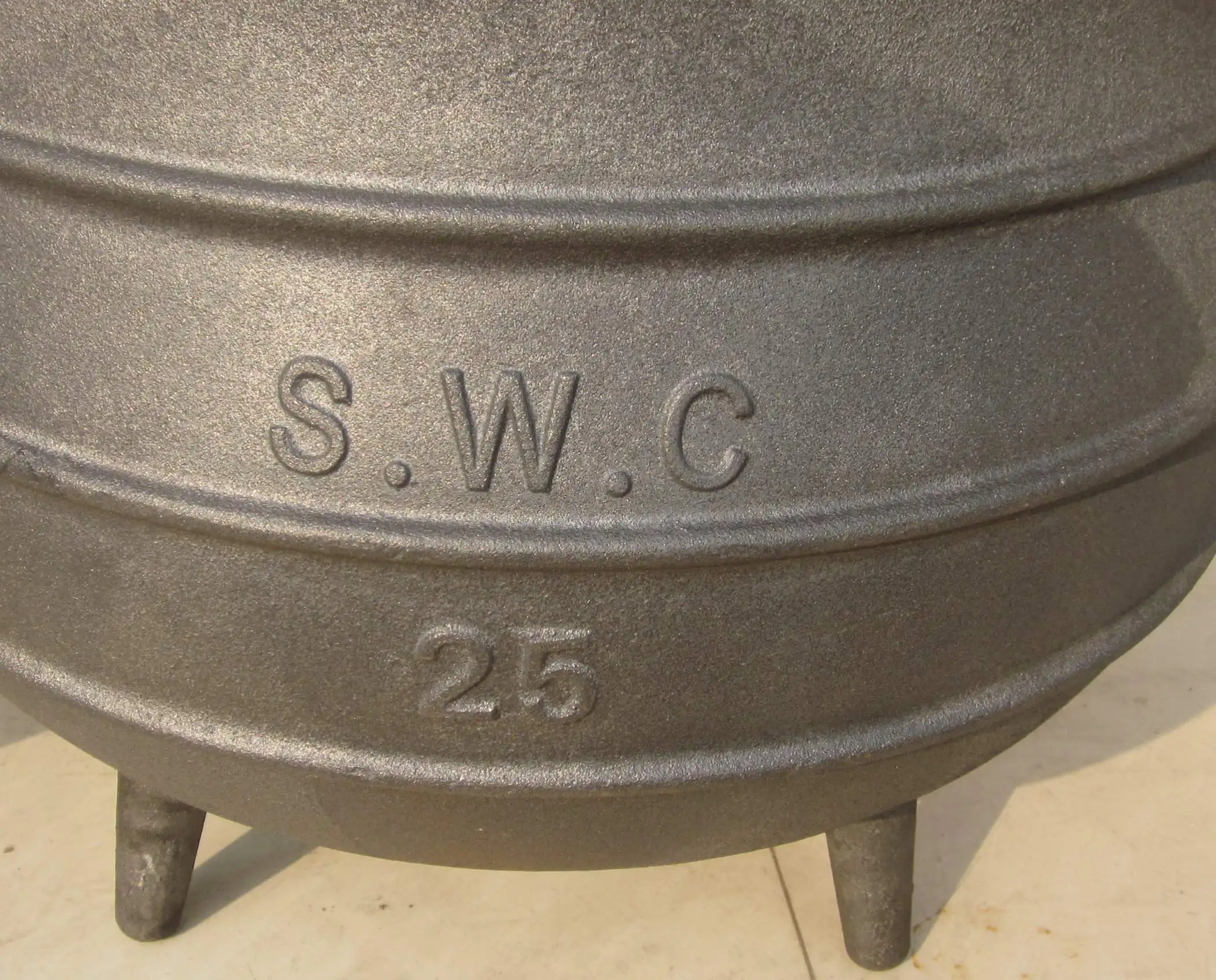 3 legs cast iron pot Cauldron with three legs outdoor camping cookware #20 South Africa three legged Potjie Pot