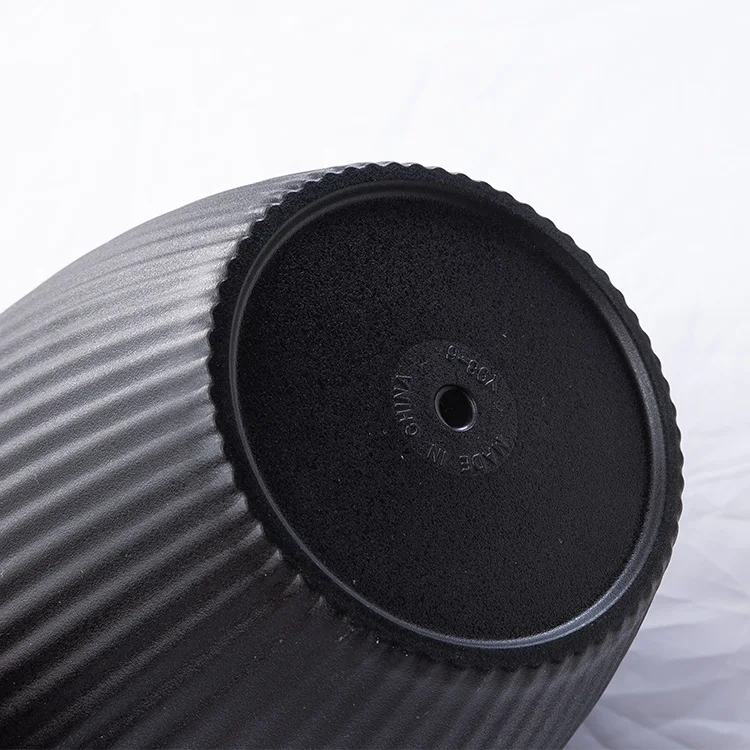 
New arrival small home office plants planter flowerpot in bulk flower planter plastic pots 