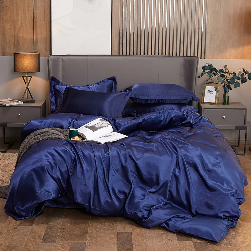 Custom Solid Color Brushed Microfiber Bedding Set with Comforter Quilt Luxury Wrinkle Resistant King Size Bed Sheet Set