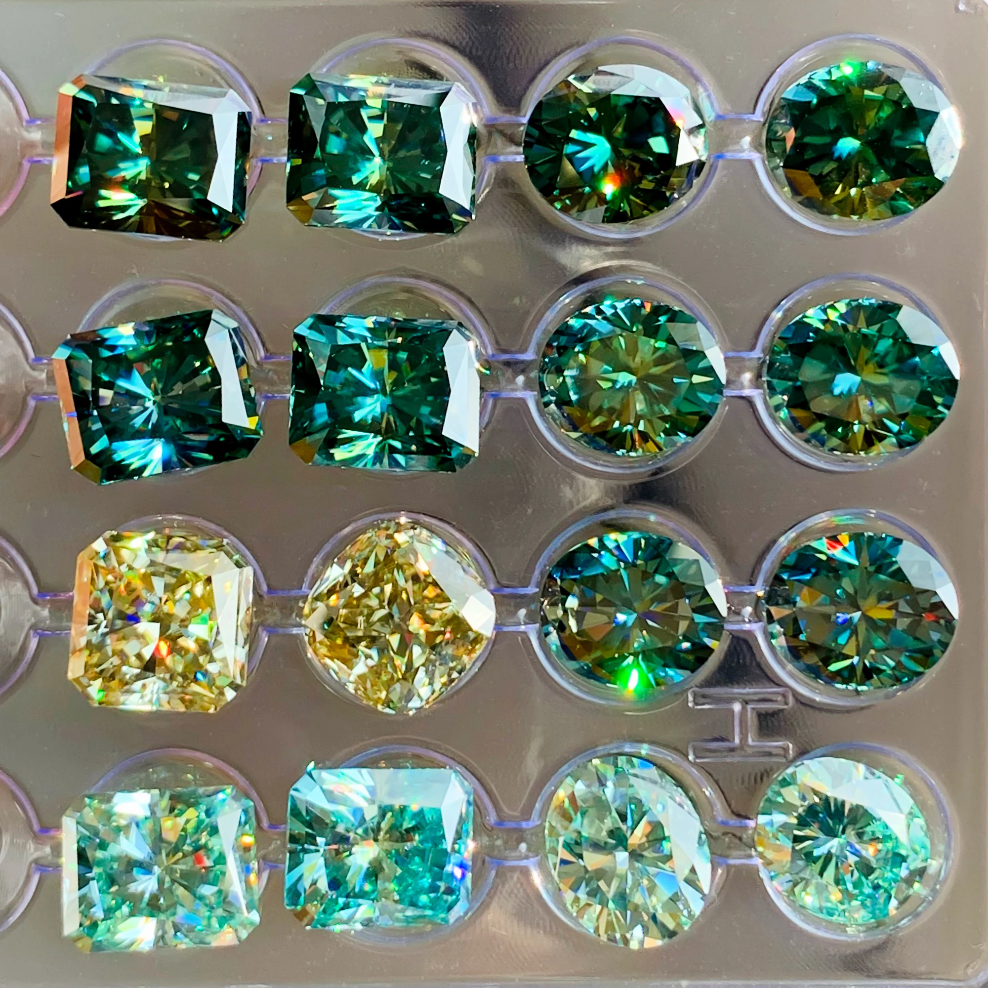 Wholesale dark green color fancy intense yellow cut moissanite stone loose diamonds vvs1