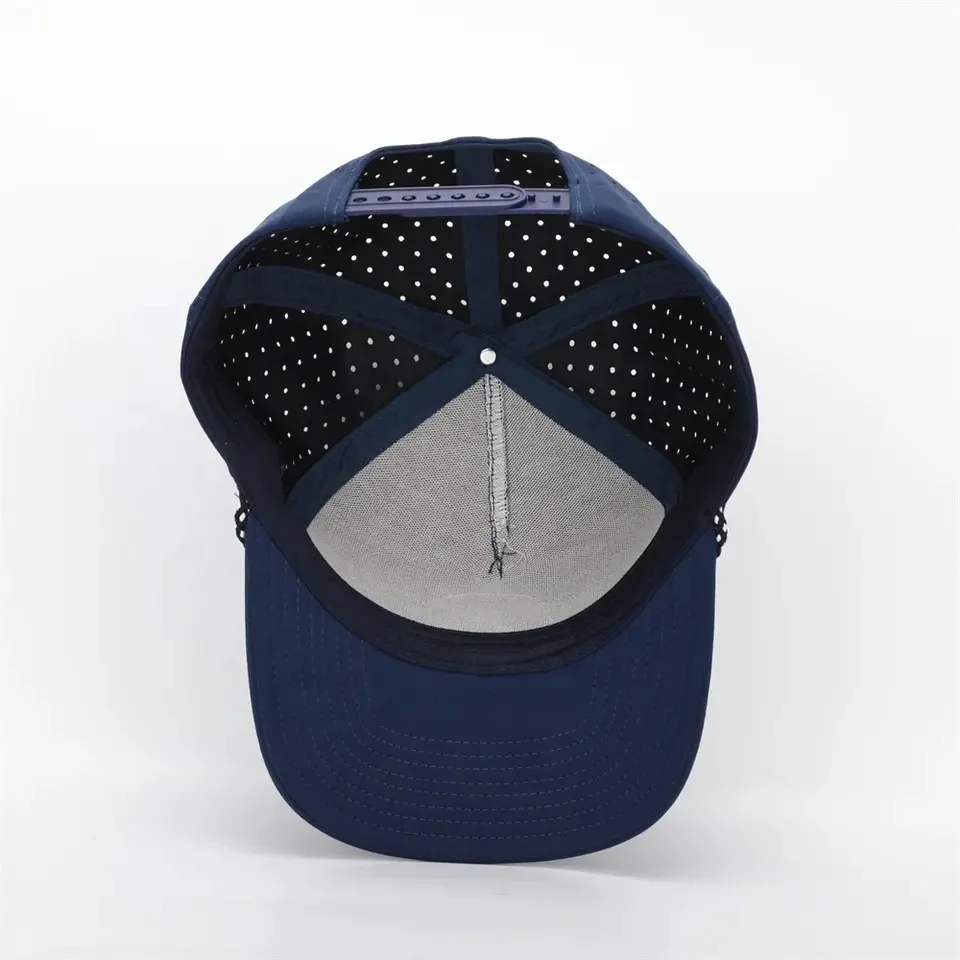 Custom Logo 5-Panel Curved Brim Trucker Hat Fashionable Sport Baseball Perforated Hat with rubber logo for Outdoor Travel