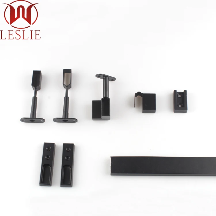 Furniture accessories hanger support boom flange chrome plated wardrobe rail support iron pipe 3 meters clothes rod