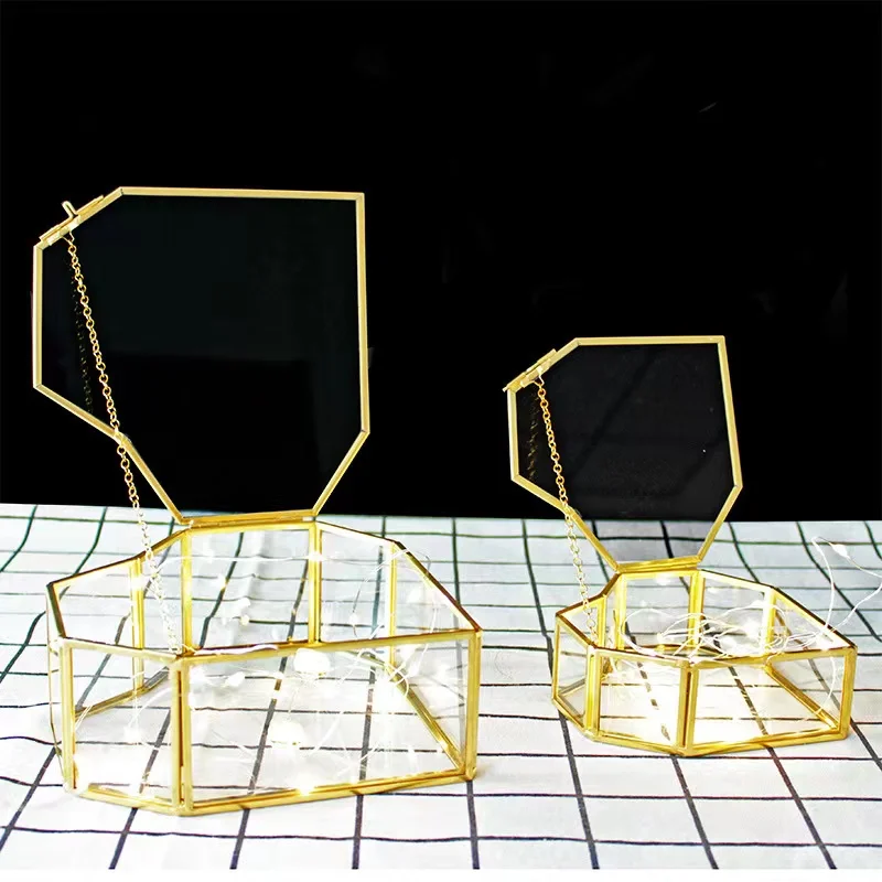 European style heart-shaped terrarium geometric glass box with metal frame