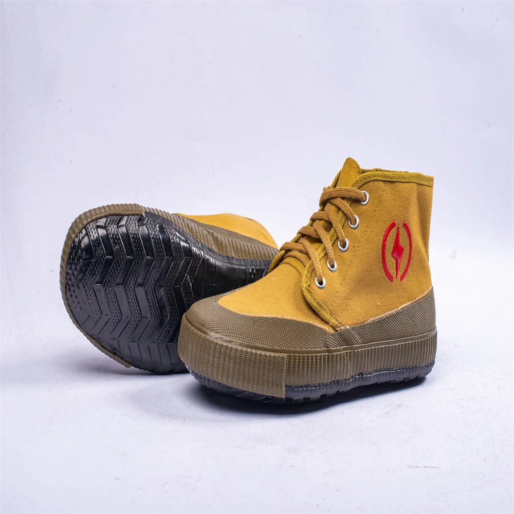 Factory Cheap Farm Working Shoes, Vulcanized Camouflage 3D Rubber School Training Shoes for Men Women Low-cut Anti-slip