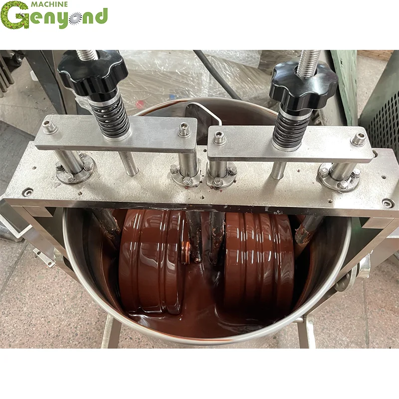 Shanghai Factory selling small chocolate melanger stone chocolate melanger 100l chocolate melanger lianhe