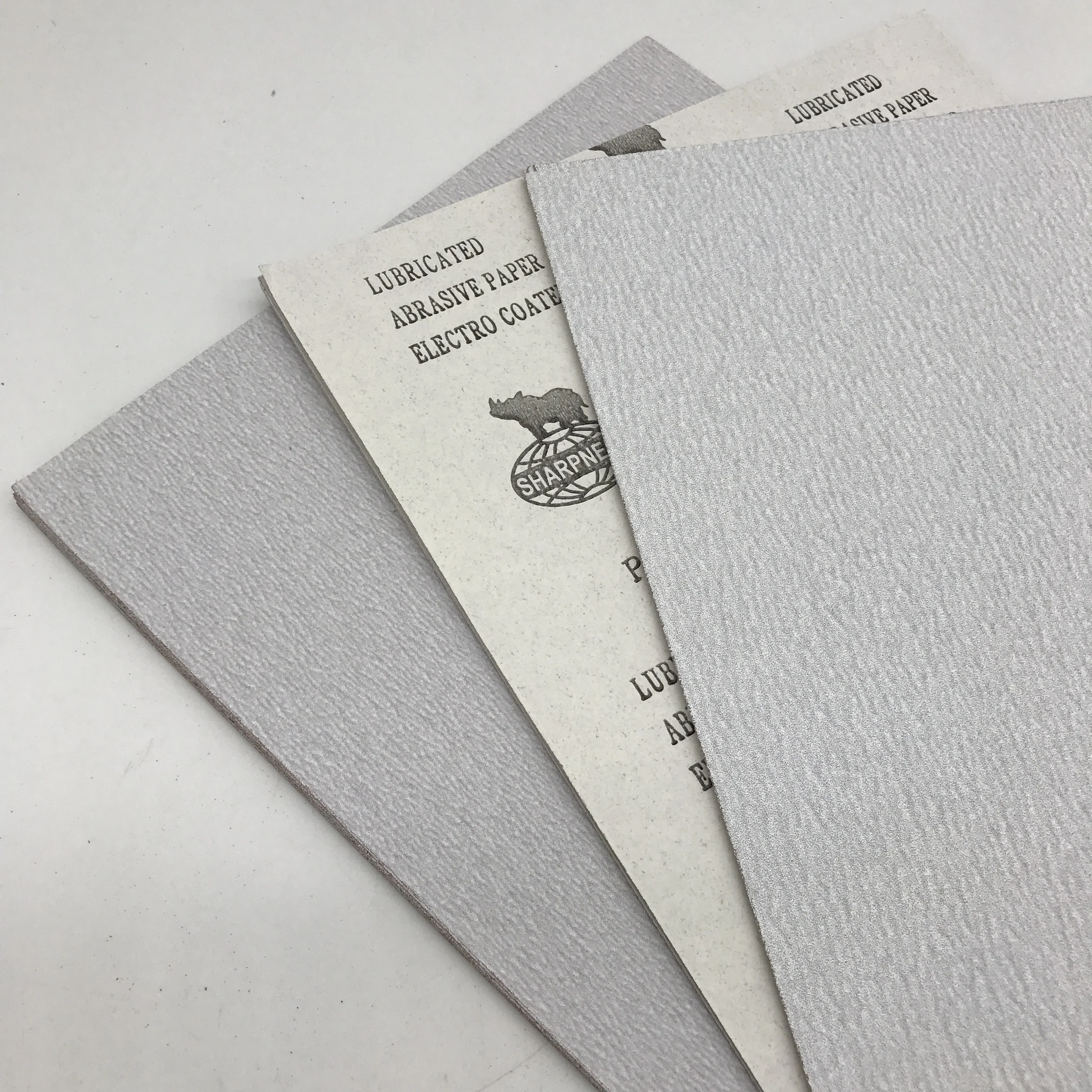 SHARPNESS Hot Sell White Latex Stearate Dry Abrasive Sand paper 230mmx280mm Grit 120/150/180/240/400 for Wood and Metal Sanding