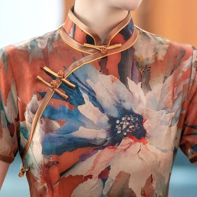 Elegant Heavy Silk Floral Long Chinese Dress Modern Slim Fit Daily Wear Cheongsam New Improved Style