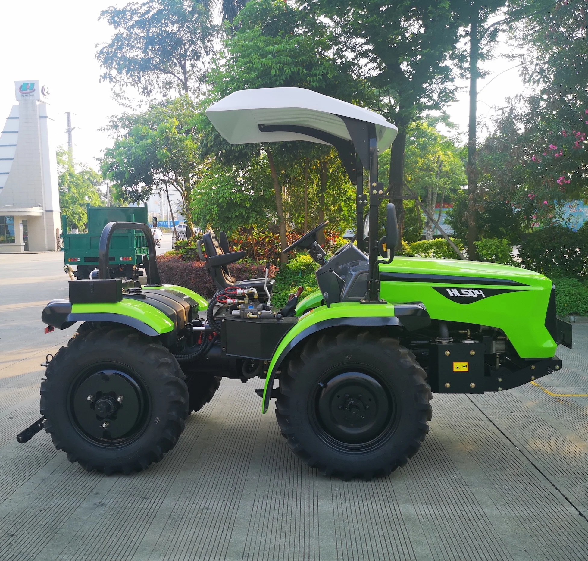 Cheap Price 4x4 Transport 4 Wheel Mini Tractor Equipment Cargo Truck Drive Small Mini Farm Agricultural Tractor