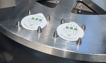 Industrial automatic rotary round or square cup filling sealing machine for juice milk water honey with alarm