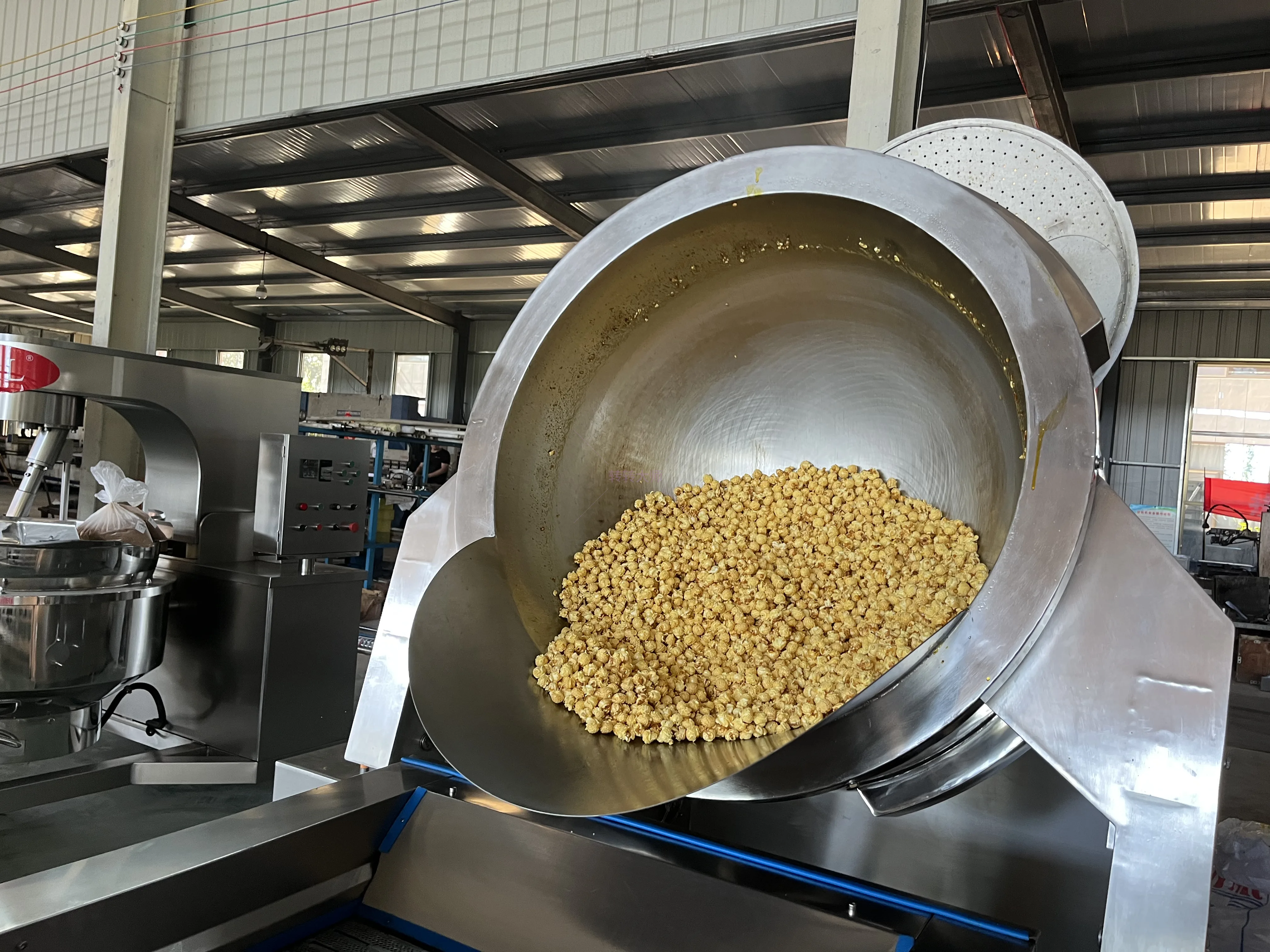 New design commercial mushroom popcorn machine /puffed corn machine/corn popping machine