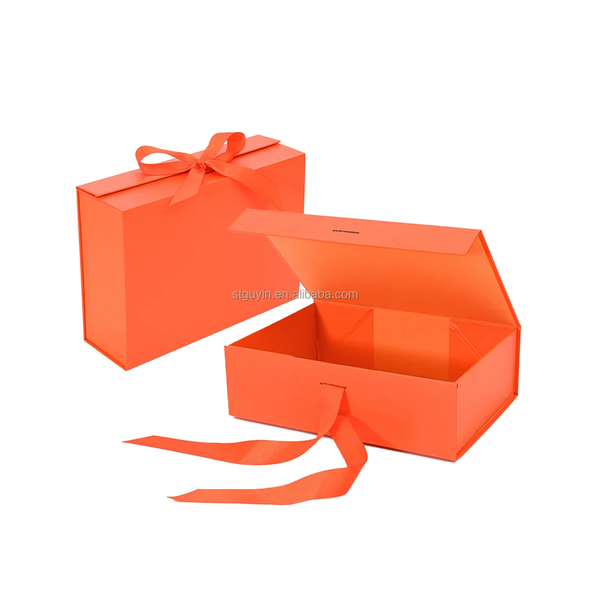 Custom Large Clothing Magnetic Foldable Kraft Paper Box Wholesale Large Gift Packaging Paper Box