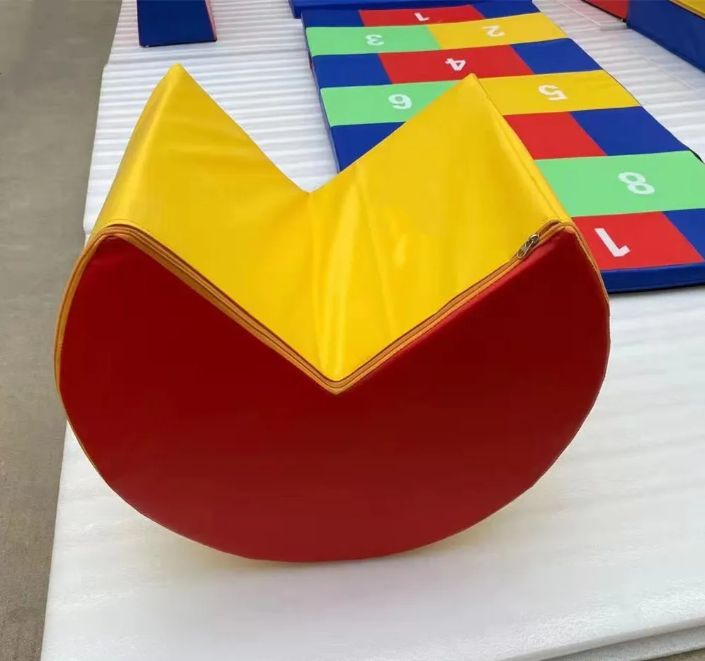 Factory Selling Colorful Pvc Trainer Exercise Folding Gymnastic Mats