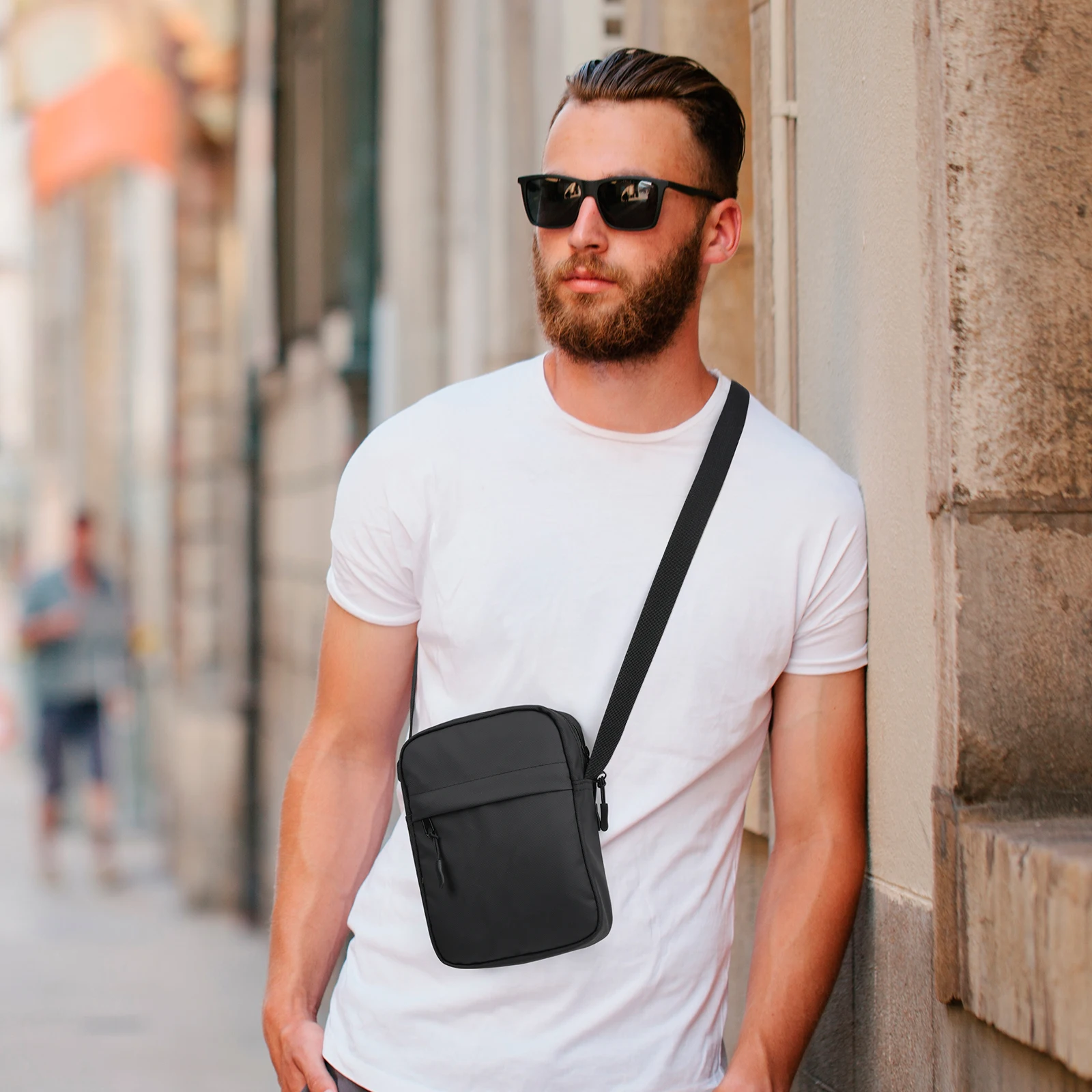 OEM/ODM Custom Popular Mini Simple sling with logo cross body pack messenger bags custom men crossbody bag shoulder bag for men