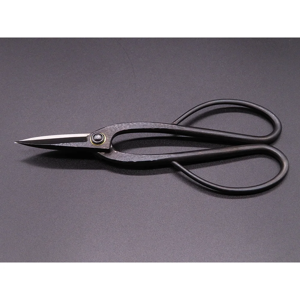 Suitable wholesale garden safety scissors for pruning bonsai trees