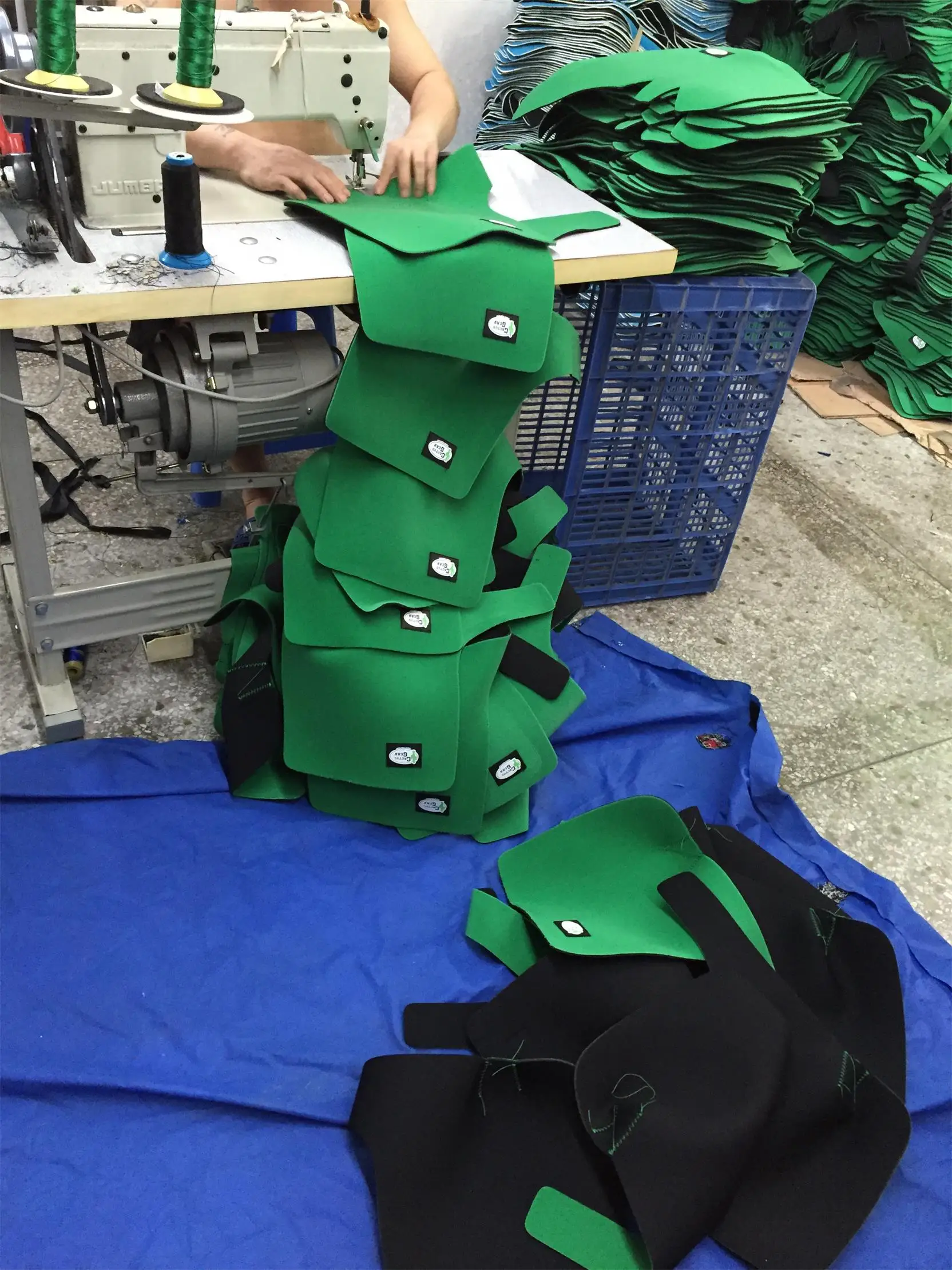 Wholesale Horse Wraps for Relentless and Horse Tack Product