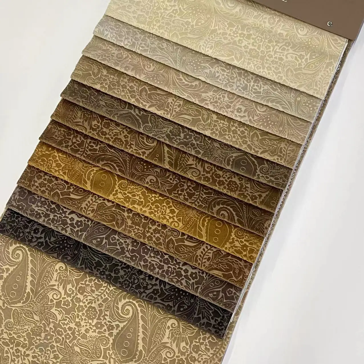 3D embossed velvet upholstery fabrics 100 polyester velour home textiles fabric for sofa furniture fabrics