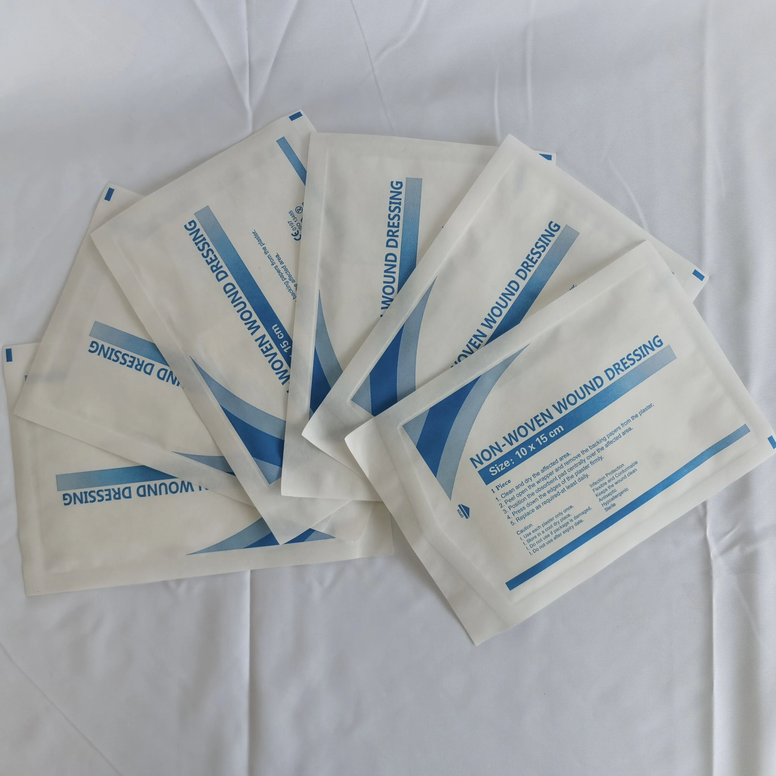 Transparent adhesive kinds of wound dressing
