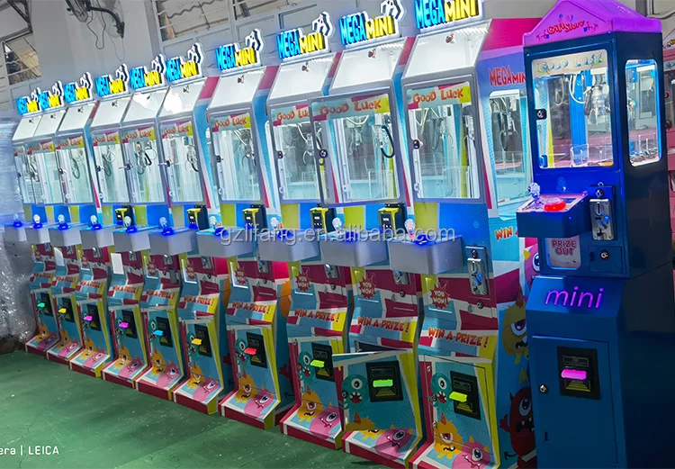 MINI CLAW MACHINE.jpg