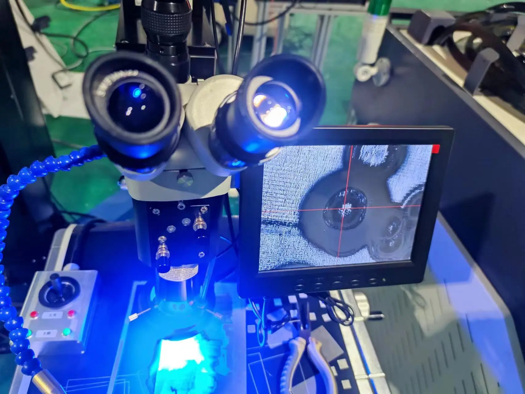 Big Metals Steel Injection Mould Repair Arm/Head Moving High Quality Optic Fiber Laser Welding Machines