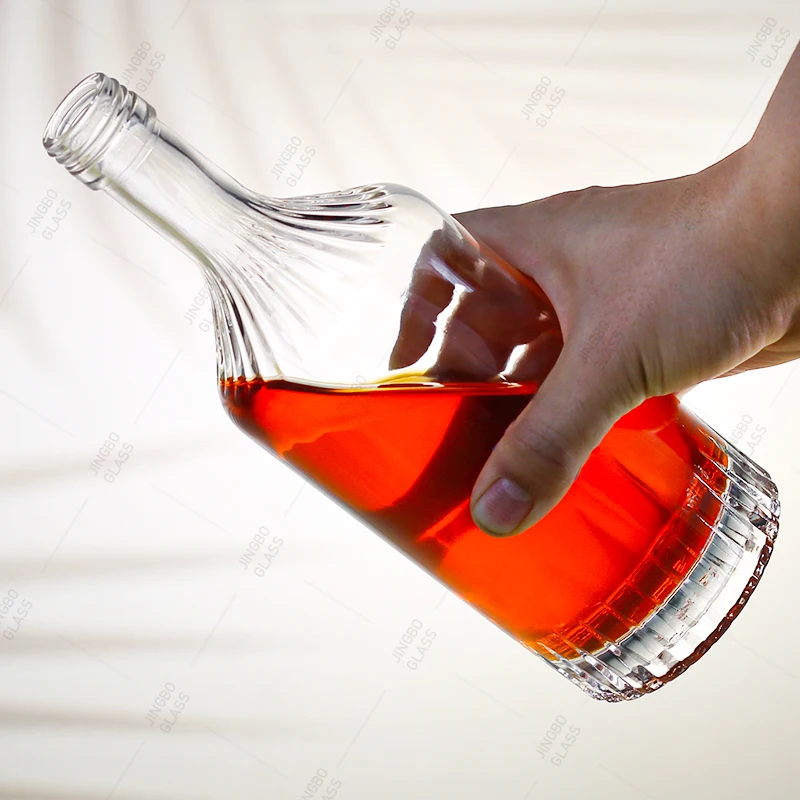 Flint Glass Vodka Bottle 700ml Premium Flint Silk Screen Printed Spirits Liquor Gin Vodka Glass Bottle