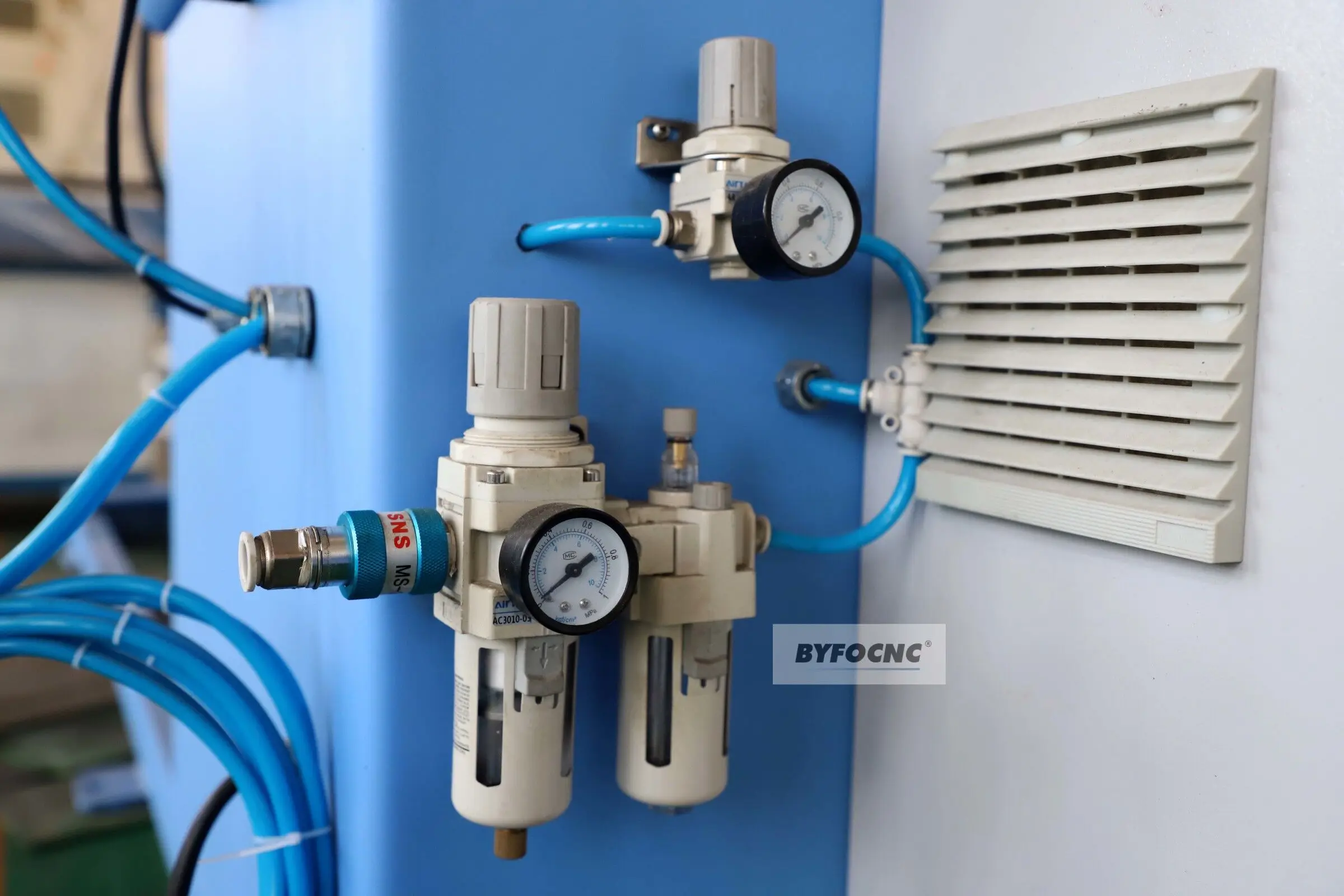 Spiral tubeformer machine air tube spiral ducting machine 1600 spiral duct making machine