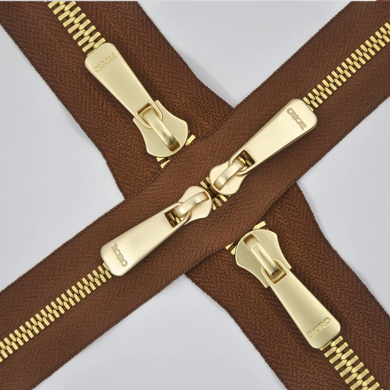 High Quality Custom Logo Zipper Factory Direct Supply Long Chain Metal Tape Zipper For Black Handbags Leather Bag