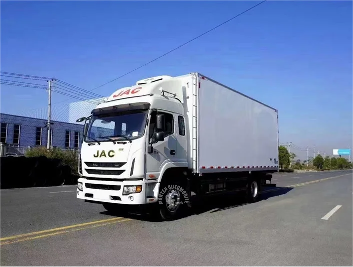Небольшой JAC 7 - 9 тонн кулер коробка холодильник Фургон Грузовик
