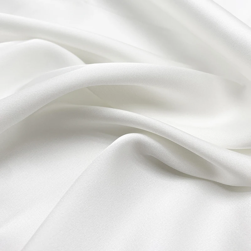 Fabric Factory in-stock Wholesale Polyester Twill  White Stretch Mikado Fabric for Bridal Wedding Dress and Gown Lining Fabric