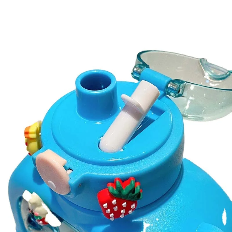 Детская портативная бутылка для воды