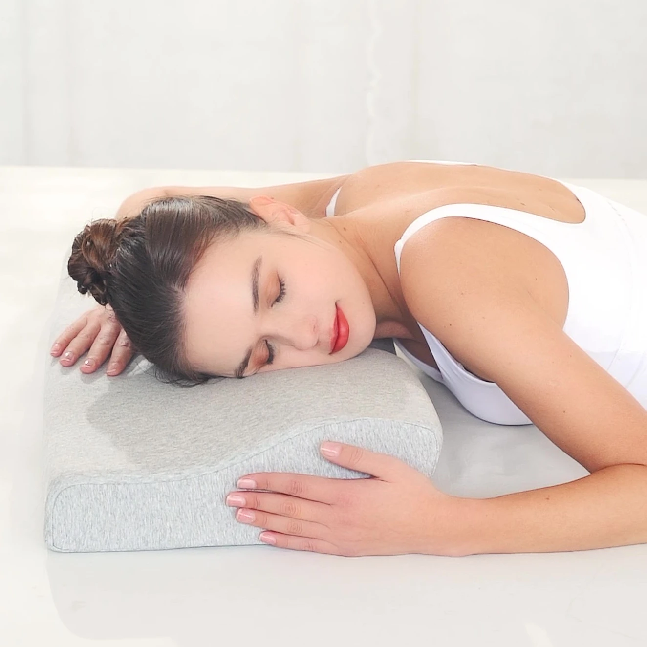 Contour Neck Pillow Memory Foam Ergonomic Orthopedic Butterfly Memory Foam Bed Pillow for Sleeping