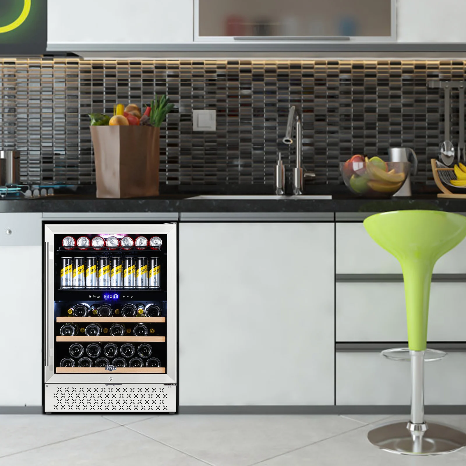 Wholesale Customizable Beverage Cooler Fridge 150L Single-zone Beer Fridge Foam Door Wine and Beverage Coolers