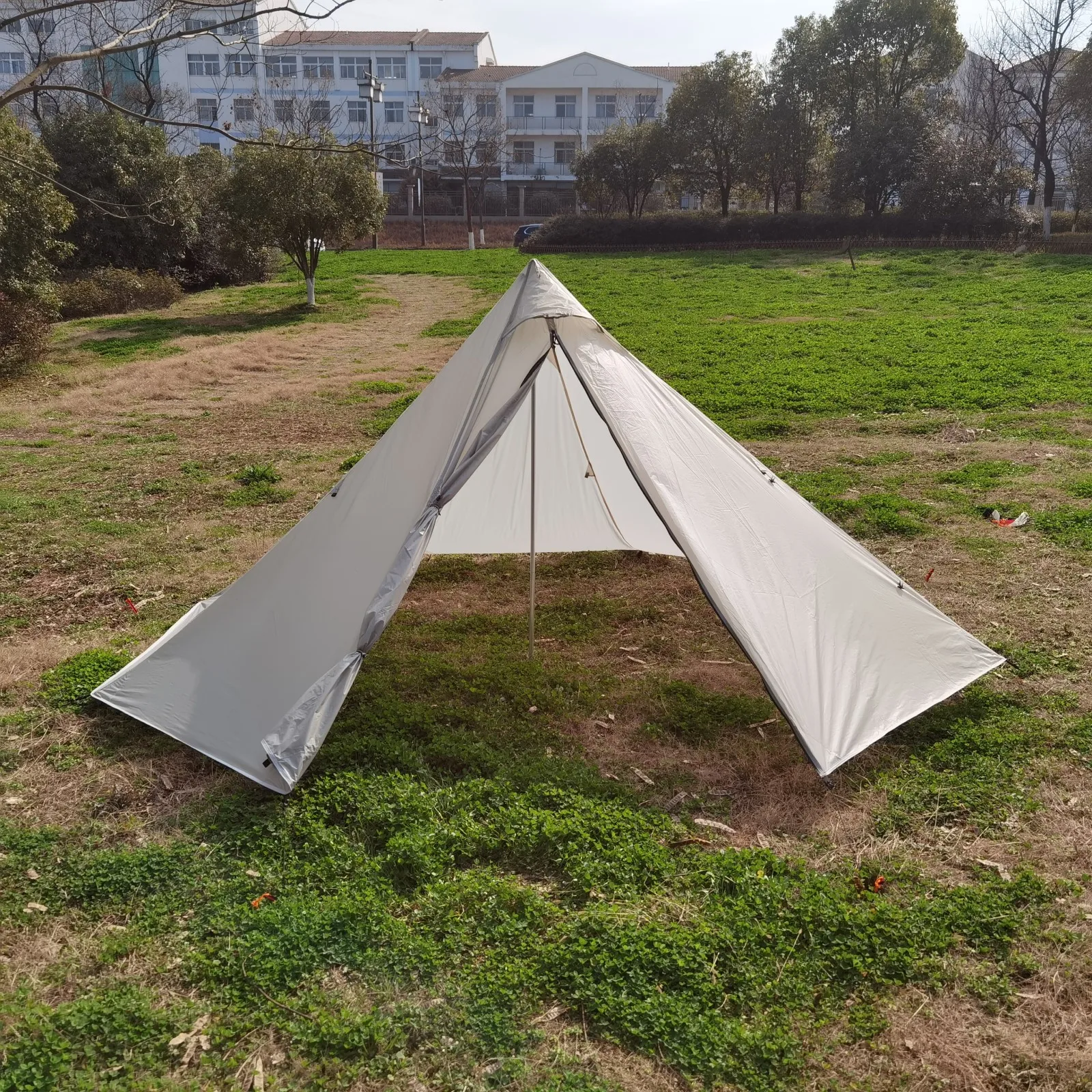 4-person single-door pyramid ultralight outdoor camping tent chimney shelter firewood stove tent